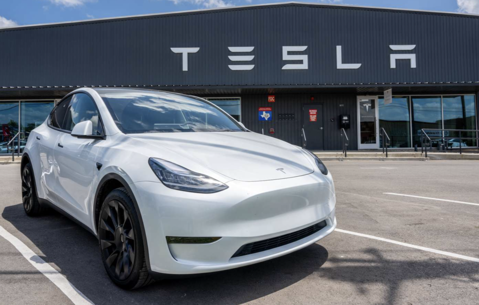 Tesla’s Trillion Dollar Comeback Hype…